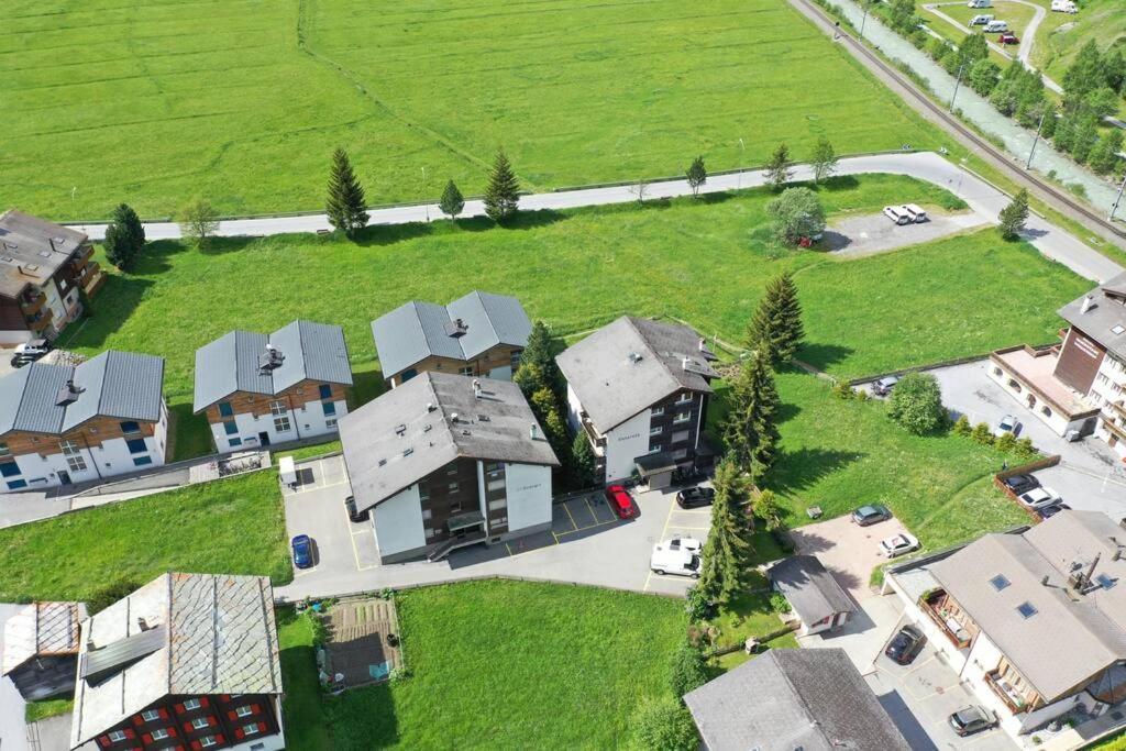 Panorama Hideaway Apartment Near Zermatt With Parking! Täsch Buitenkant foto